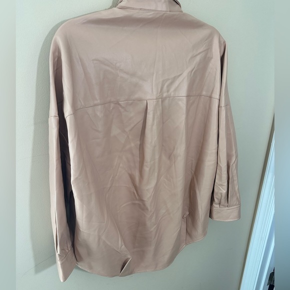 French Connection Crolenda PU button down shirt clay nude - Picture 3 of 7